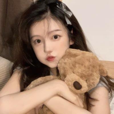 奇怪的她